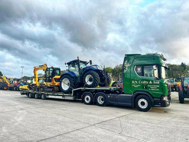 Croft heading north with a New Holland and JCB 100C