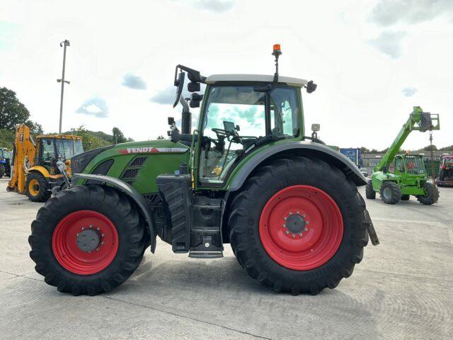 Fendt 720 Power + Tractor (ST18879)