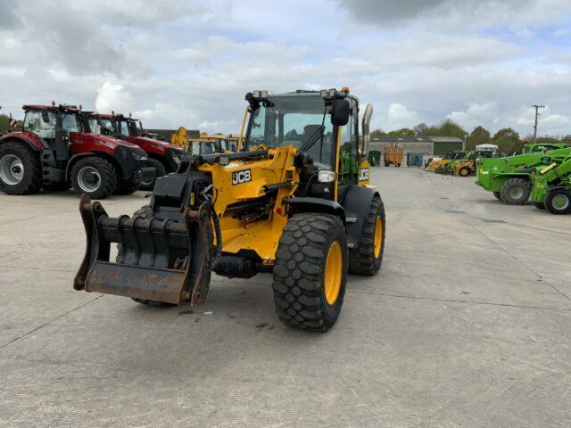 JCB TM320s Contractor Pro Pivot Steer (ST19094)