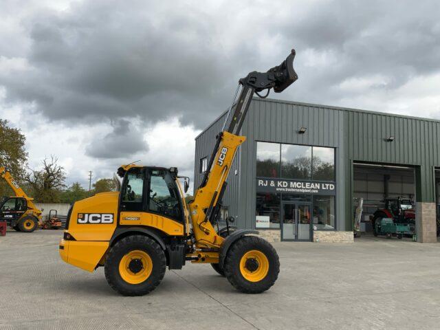 JCB TM320s Contractor Pro Pivot Steer (ST19094)