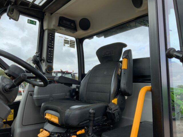 JCB TM320s Contractor Pro Pivot Steer (ST19094)