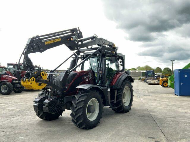 Valtra T154 Active C/W Roof Mounted Kelsa 500T Forestry Crane (ST19912)