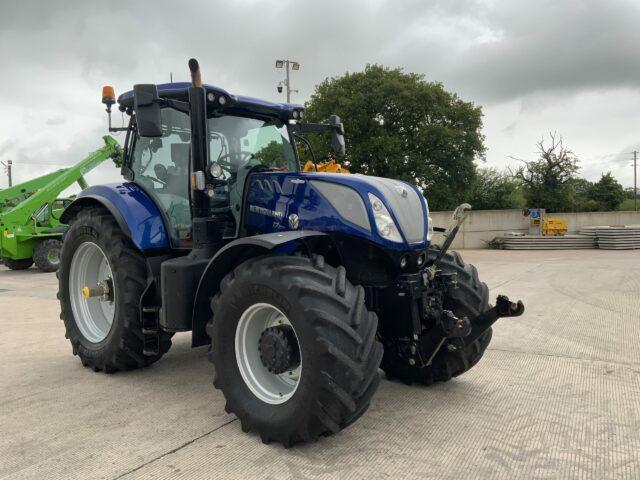 New Holland T7.270 Blue Power Tractor (ST20390)