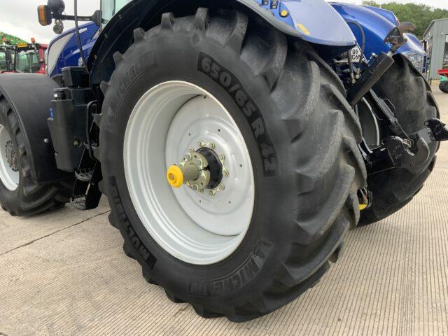 New Holland T7.270 Blue Power Tractor (ST20390)