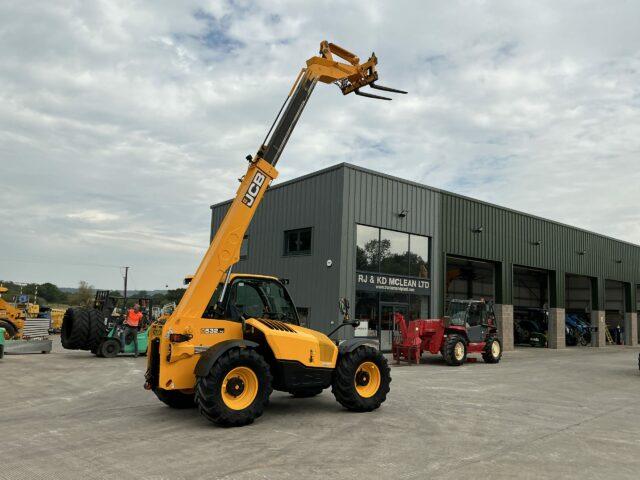 JCB 532-70 Agri Super Telehandler (ST20651)