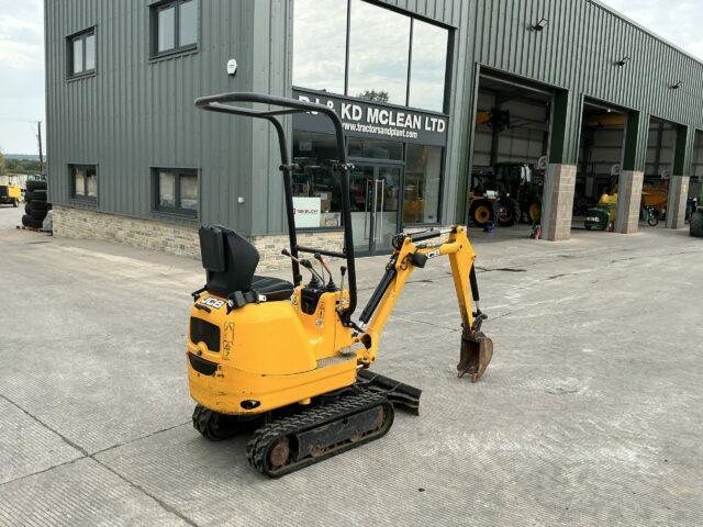 JCB 8008 CTS Digger (ST20863)