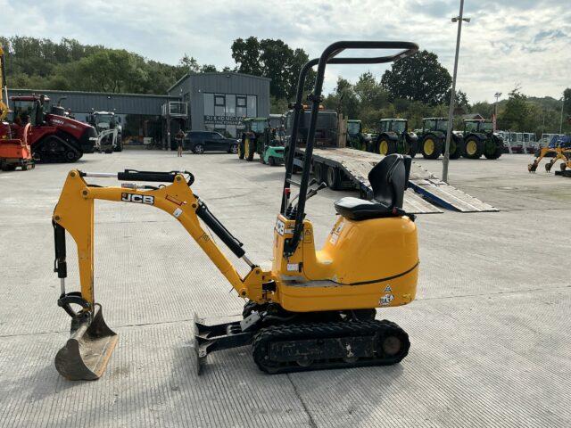 JCB 8008 CTS Digger (ST20864)