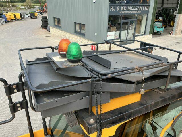 JCB 140X LC Digger (ST20798)