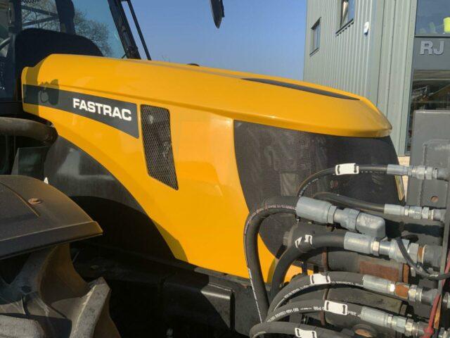 JCB HMV 2170 Fastrac Airport Runway Broom (ST15913)