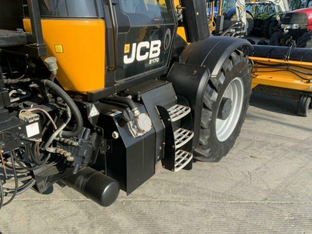 JCB HMV 2170 Fastrac Airport Runway Broom (ST15913)