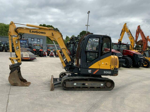 Liugong 906D Digger (ST20084)