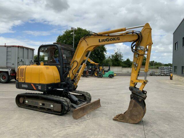 Liugong 906D Digger (ST20084)