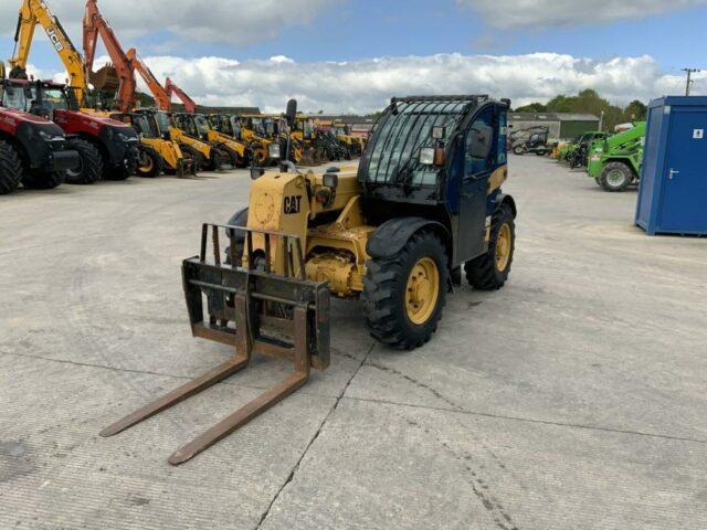 Cat TH215 Compact Telehandler (ST20073)