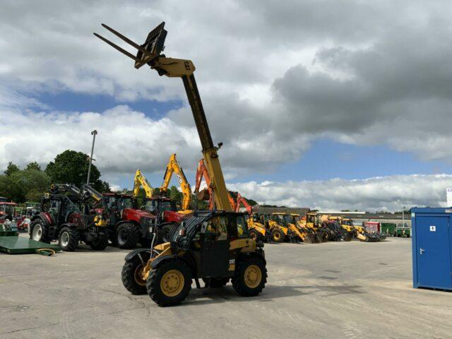 Cat TH215 Compact Telehandler (ST20073)