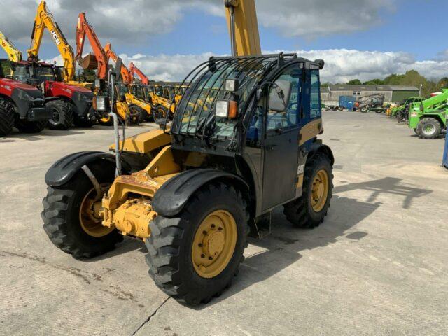 Cat TH215 Compact Telehandler (ST20073)