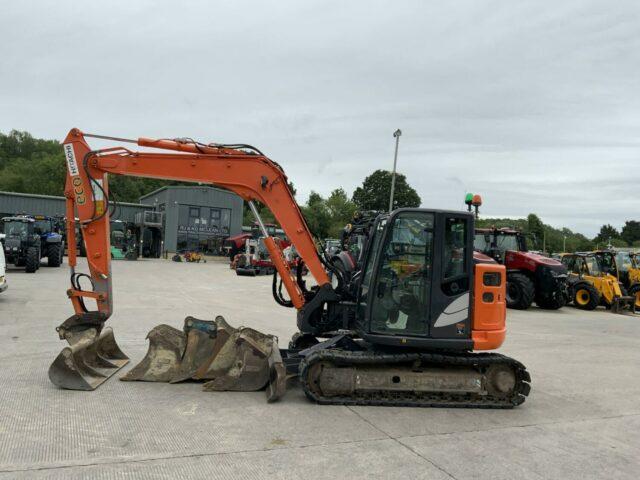 Hitachi Zaxis 85USB Eco Digger (ST20374)