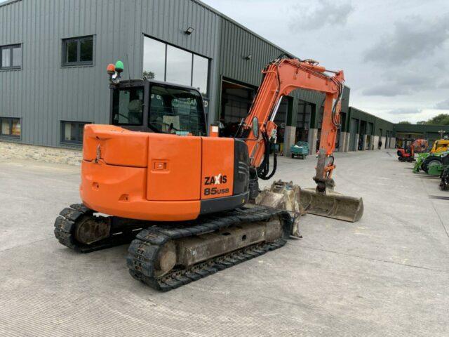 Hitachi Zaxis 85USB Eco Digger (ST20374)