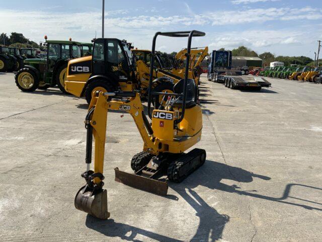 JCB 8008 CTS Micro Digger (ST20870)