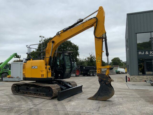 JCB JZ140 LC Digger (ST21057)