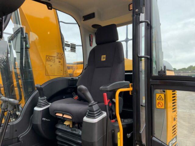 JCB JZ140 LC Digger (ST21057)