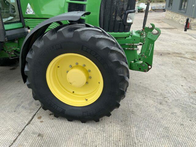 John Deere 6534 Premium Tractor (ST21039)