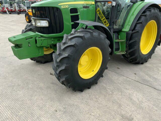 John Deere 6230 Tractor C/W Fassi F65A.23 Crane (ST19132)