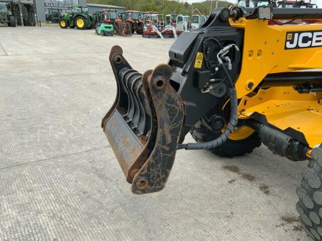 JCB TM320s Contractor Pro Pivot Steer (ST19094)