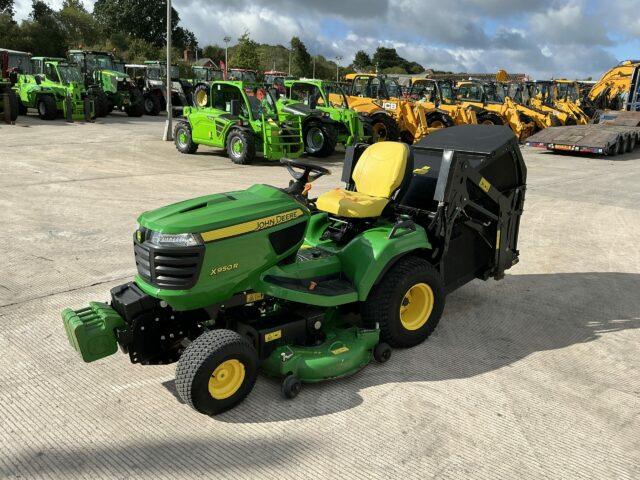 John Deere X950R Hi Dump Collector Mower (ST20969)