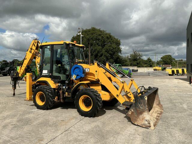 JCB 3CX Compact Wheeled Digger (ST20914)