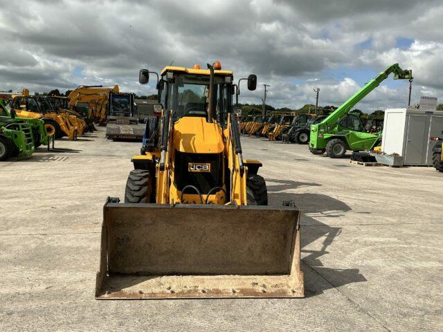 JCB 3CX Compact Wheeled Digger (ST20914)