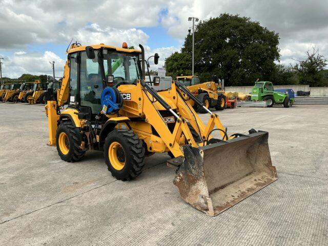 JCB 3CX Compact Wheeled Digger (ST20914)