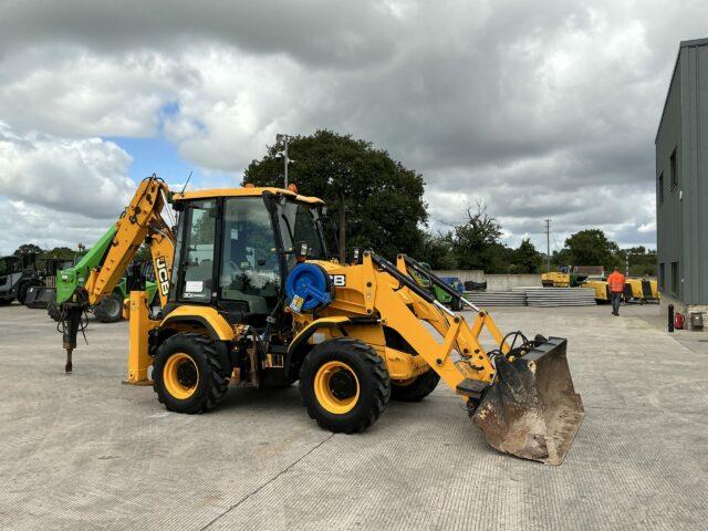 JCB 3CX Compact Wheeled Digger (ST20914)