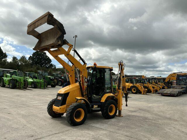 JCB 3CX Compact Wheeled Digger (ST20914)