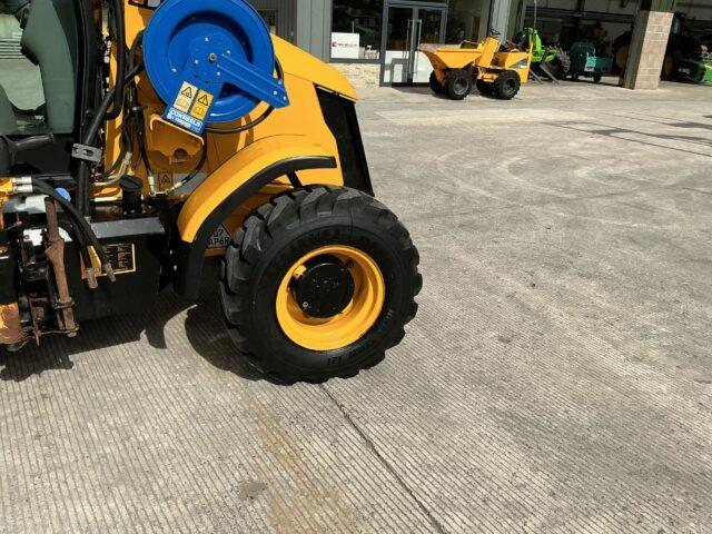 JCB 3CX Compact Wheeled Digger (ST20914)