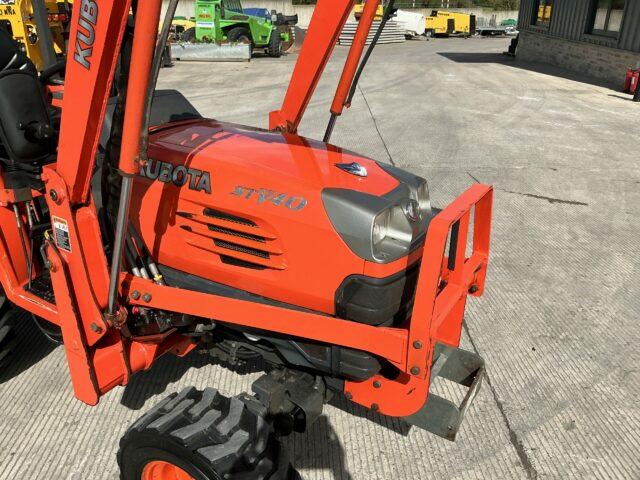 Kubota STV40 Compact Tractor (ST20944)