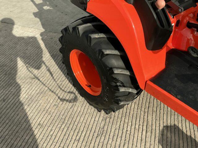 Kubota BX2350 Compact Tractor (ST21041)