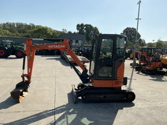 Hitachi Zaxis 26U-5A Trailer (ST20923)