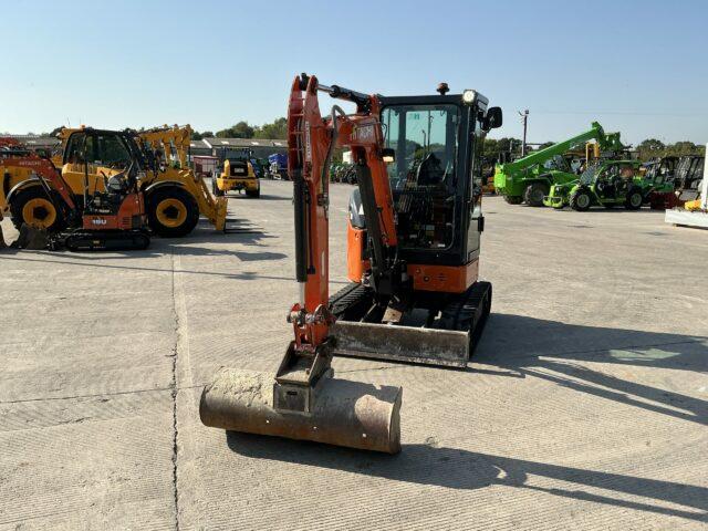 Hitachi Zaxis 26U-5A Trailer (ST20924)