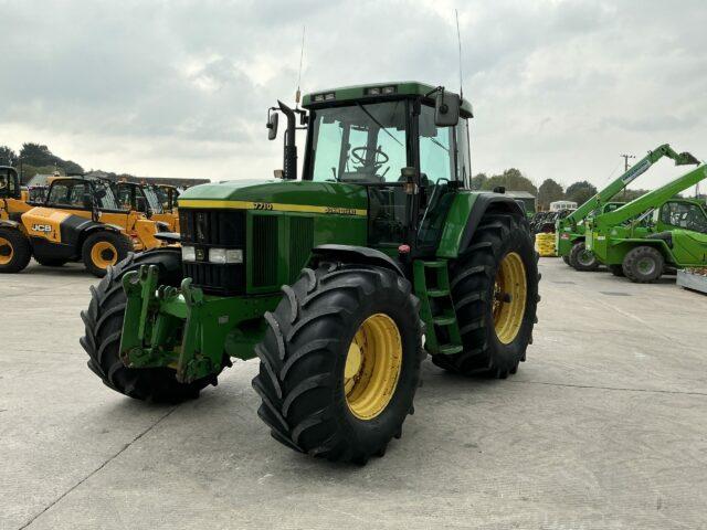 John Deere 7710 Tractor (ST21061)