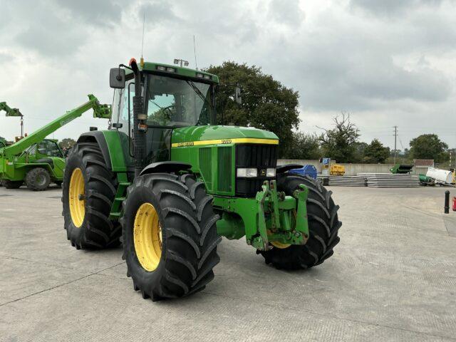 John Deere 7710 Tractor (ST21061)