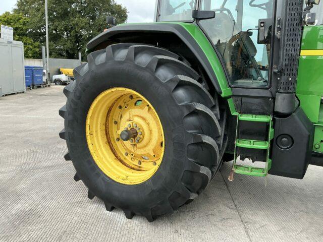 John Deere 7710 Tractor (ST21061)