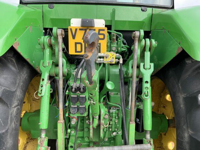 John Deere 7710 Tractor (ST21061)