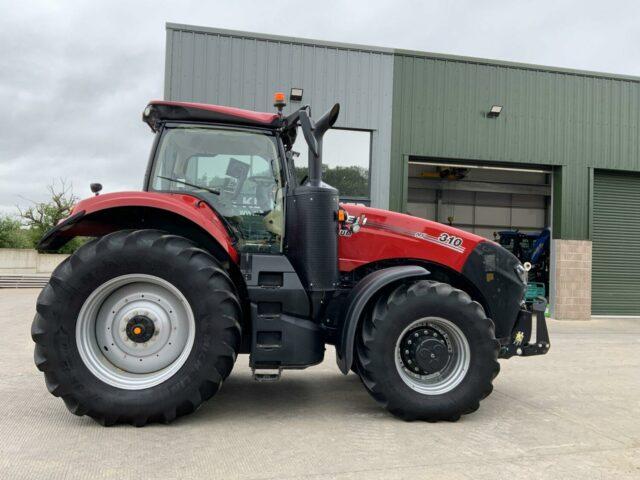 Case Magnum 310 Tractor (ST18497)