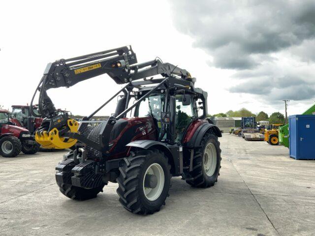 Valtra T154 Active C/W Roof Mounted Kelsa 500T Forestry Crane (ST19912)