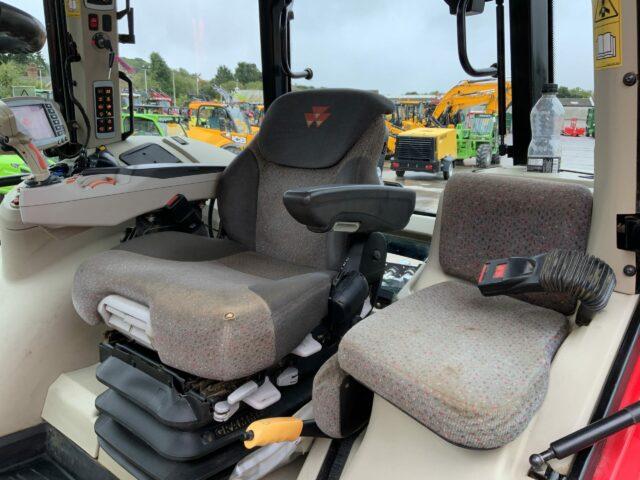 Massey Ferguson 7720 DYNA-6 Tractor (ST20734)