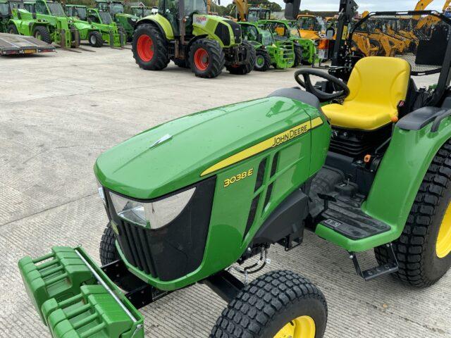 John Deere 3038 Compact Tractor (ST20968)