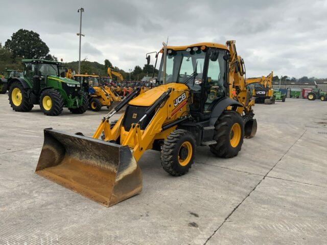 JCB 3CX Eco Wheeled Digger (ST21055)