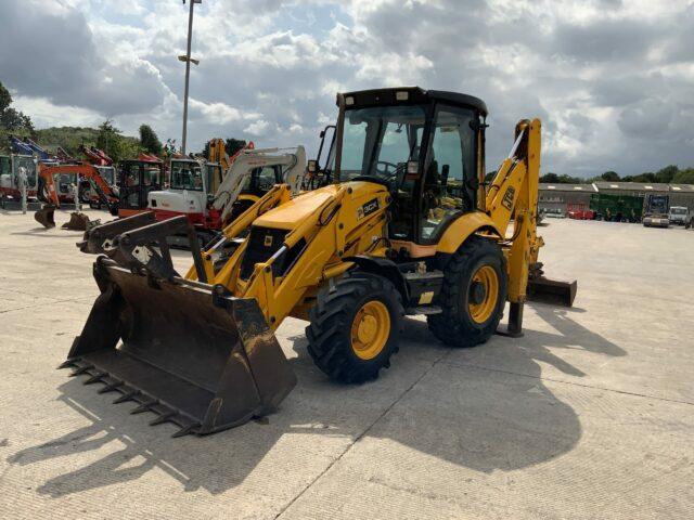 JCB 3CX Contractor Plus Wheeled Digger (ST20509)