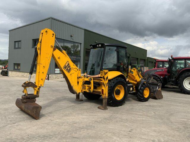 JCB 3CX Contractor Plus Wheeled Digger (ST20509)