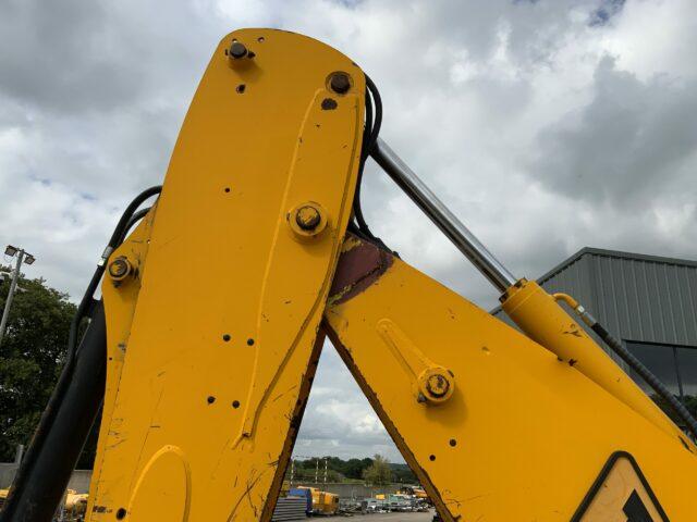 JCB 3CX Contractor Plus Wheeled Digger (ST20509)